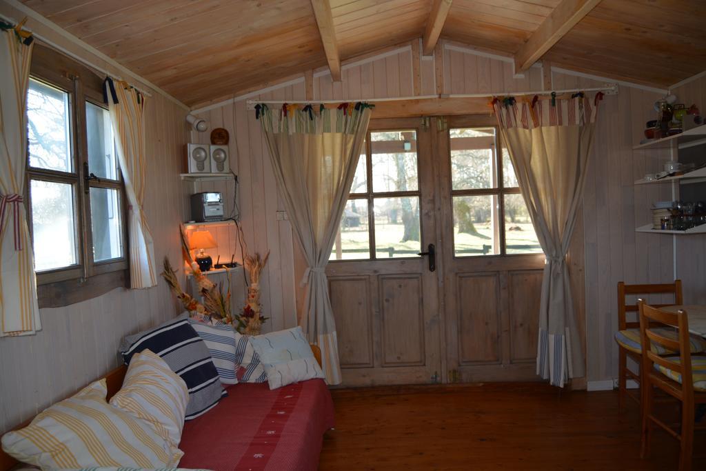 Gite Foret Landaise Sainte-Eulalie-en-Born Exterior photo